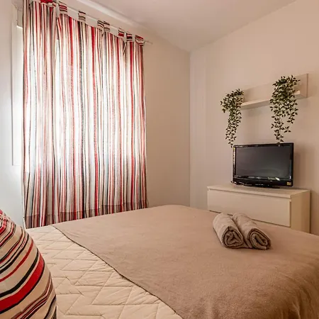 797 Rentals- Duplex 7 En La Carihuela A 1 Min De La Playa * Торремолинос