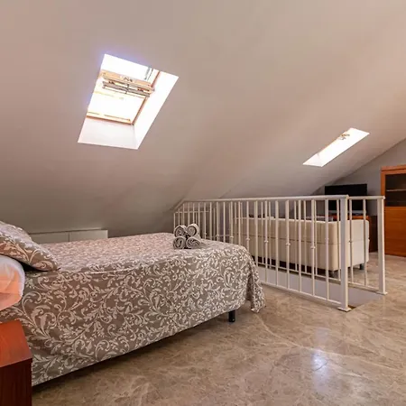 797 Rentals- Duplex 7 En La Carihuela A 1 Min De La Playa Torremolinos