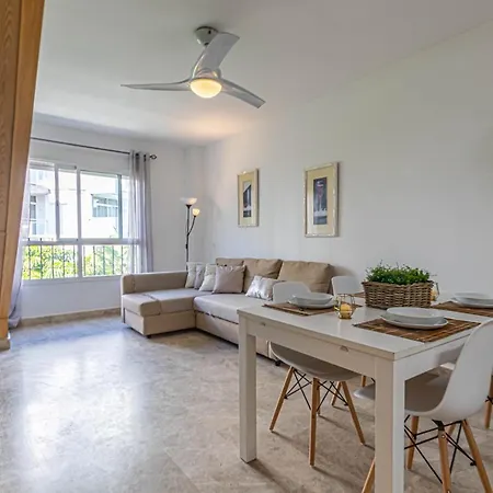 Apartment 797 Rentals- Duplex 7 En La Carihuela A 1 Min De La Playa
