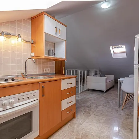 Apartment 797 Rentals- Duplex 7 En La Carihuela A 1 Min De La Playa Torremolinos