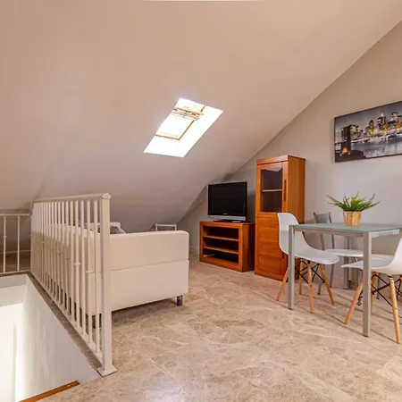 797 Rentals- Duplex 7 En La Carihuela A 1 Min De La Playa *