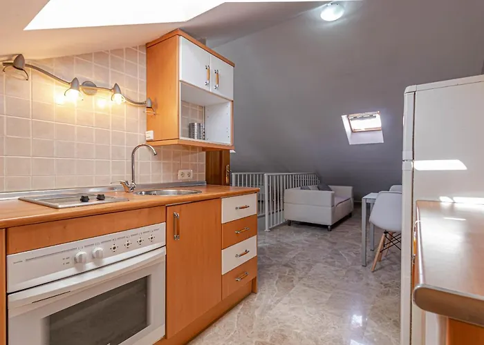 Lägenhet 797 Rentals- Duplex 7 En La Carihuela A 1 Min De La Playa Torremolinos