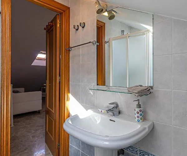 Lägenhet 797 Rentals- Duplex 7 En La Carihuela A 1 Min De La Playa *