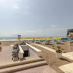 公寓 797 Rentals- Duplex 7 En La Carihuela A 1 Min De La Playa 托雷莫利诺斯