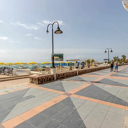 Apartament 797 Rentals- Duplex 7 En La Carihuela A 1 Min De La Playa Torremolinos