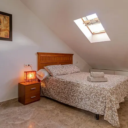 797 Rentals- Duplex 7 En La Carihuela A 1 Min De La Playa アパート トレモリノス