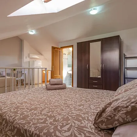 797 Rentals- Duplex 7 En La Carihuela A 1 Min De La Playa アパート トレモリノス